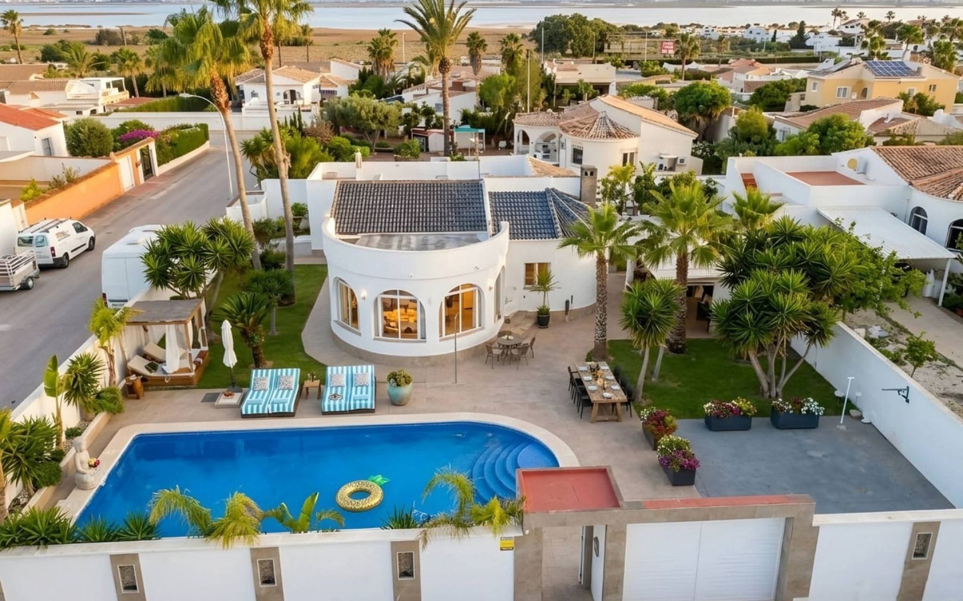 A Vendre - Villa - Torrevieja - Torrevieja Centro