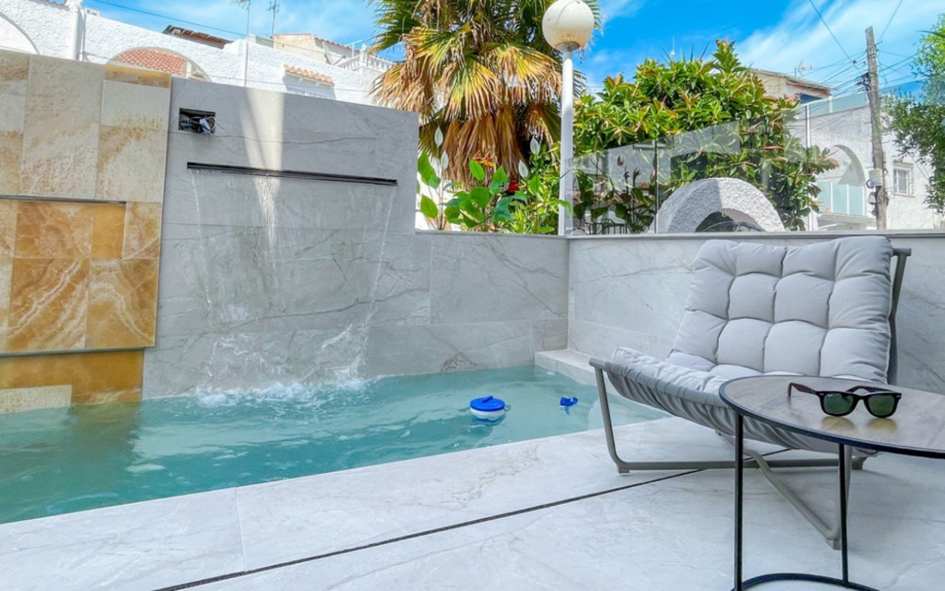 A Vendre - Villa - Torrevieja - Torrevieja Centro