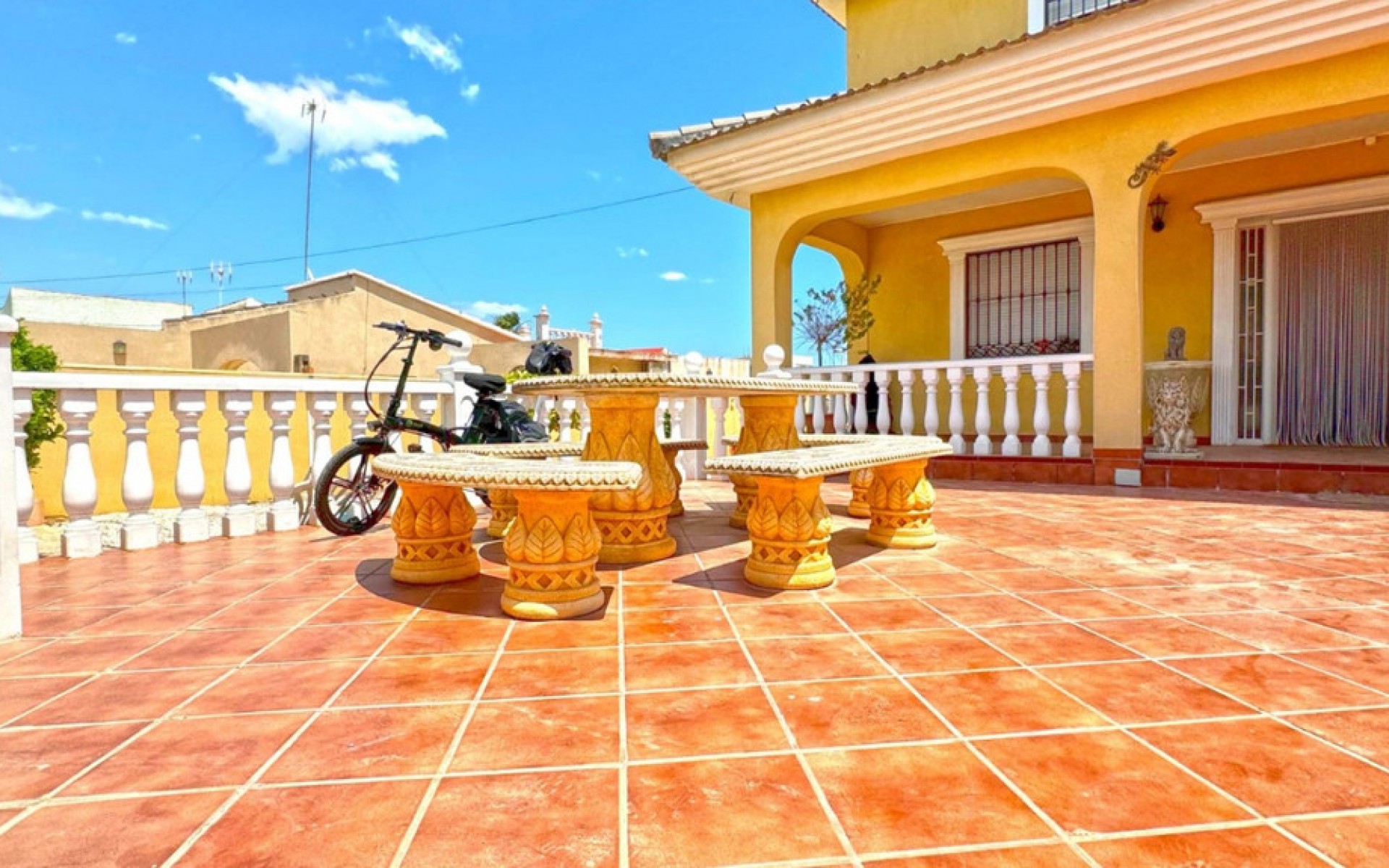 A Vendre - Villa - Torrevieja - Torrevieja Centro