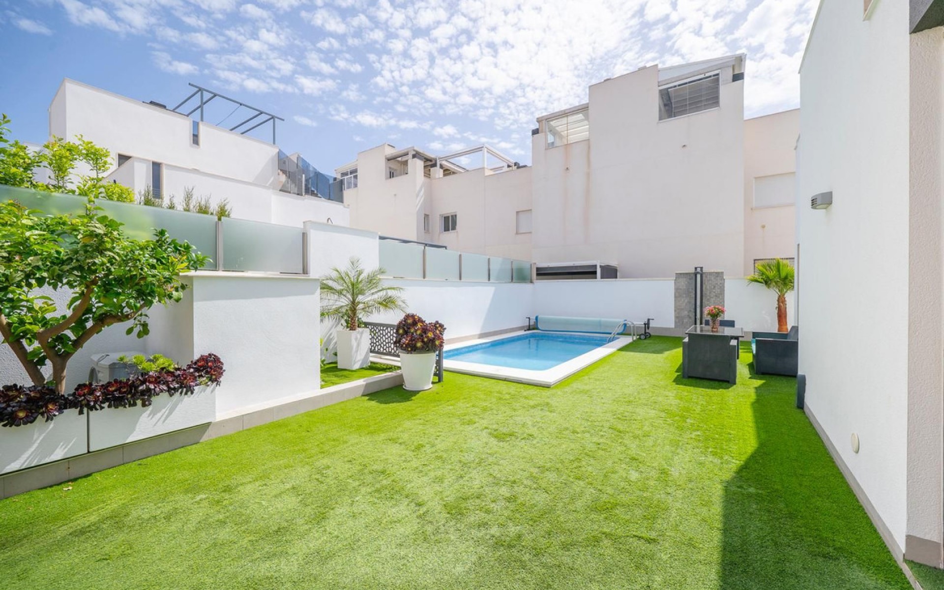 A Vendre - Villa - Torrevieja - Torrevieja Centro