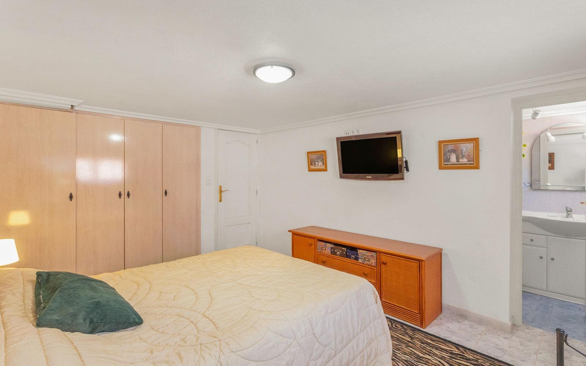 A Vendre - Villa - Torrevieja - Torrevieja Centro