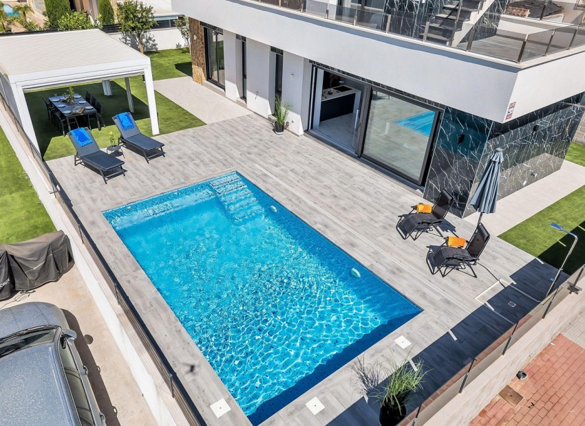 A Vendre - Villa - Torrevieja - Torrevieja Centro