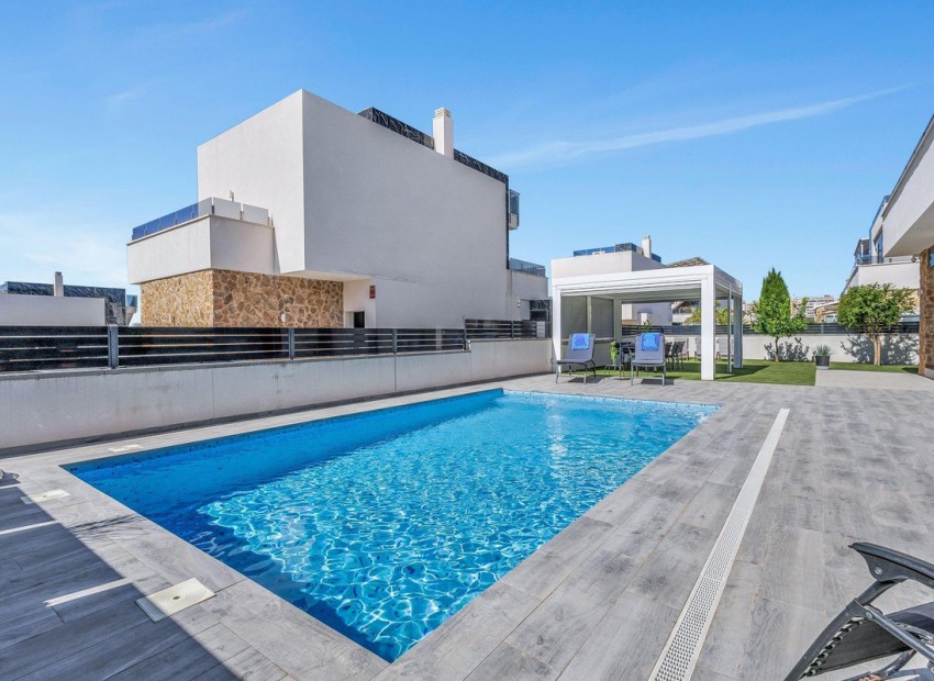 A Vendre - Villa - Torrevieja - Torrevieja Centro