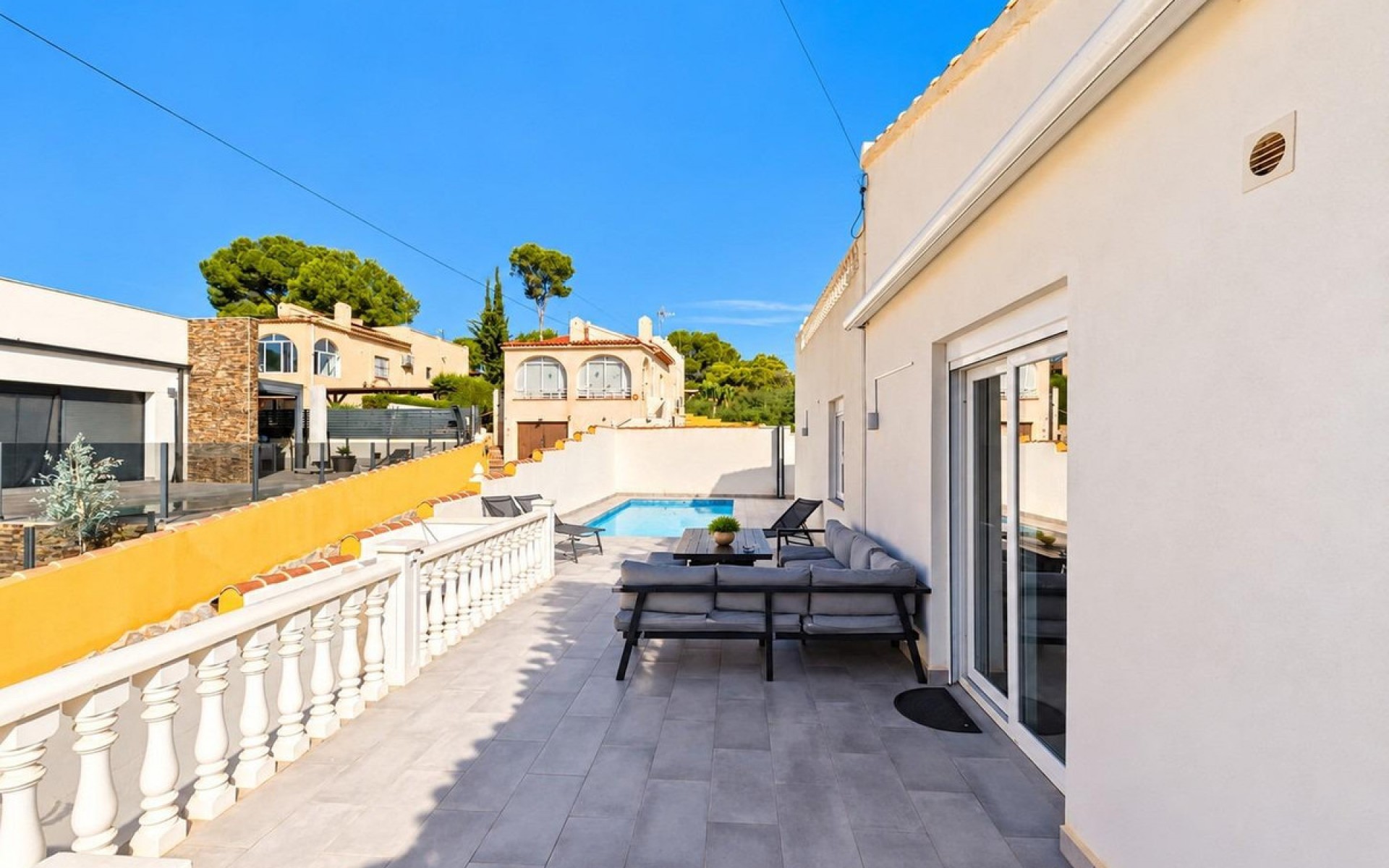 A Vendre - Villa - Torrevieja - Torrevieja Centro