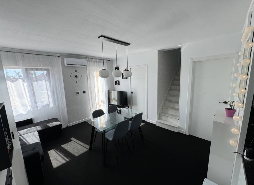 A Vendre - Villa - Torrevieja - Torrevieja Centro