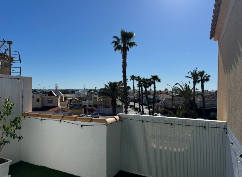 A Vendre - Villa - Torrevieja - Torrevieja Centro
