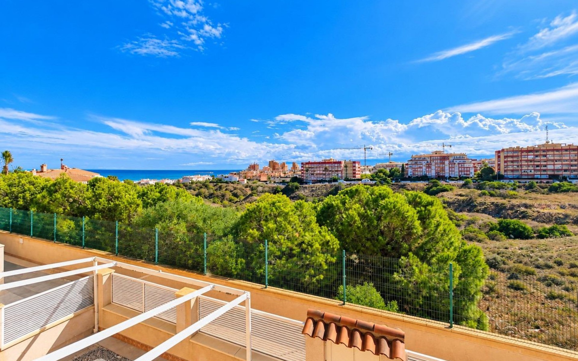 A Vendre - Villa - Torrevieja - Torrevieja Centro