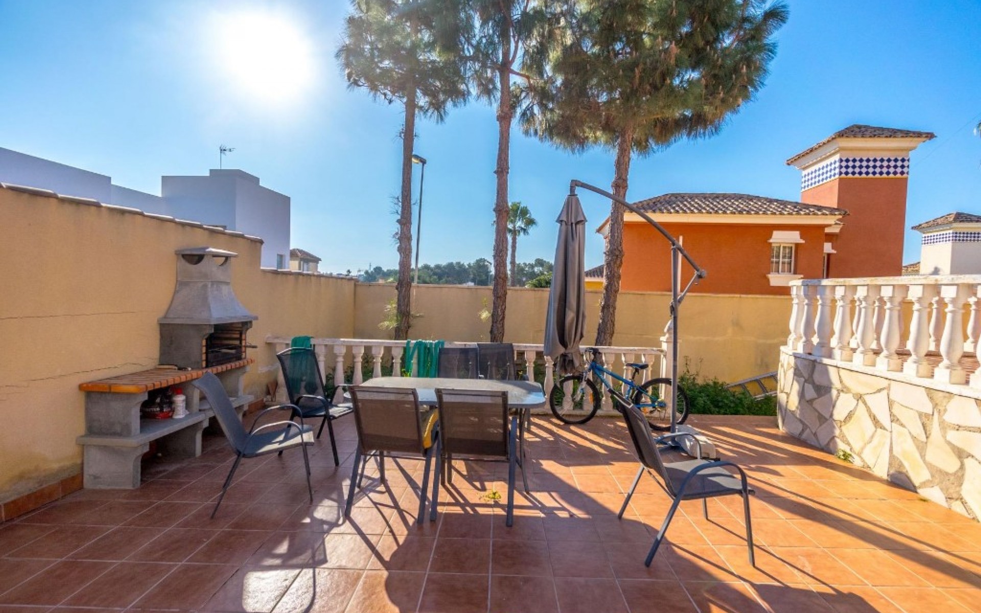 A Vendre - Villa - Villamartin