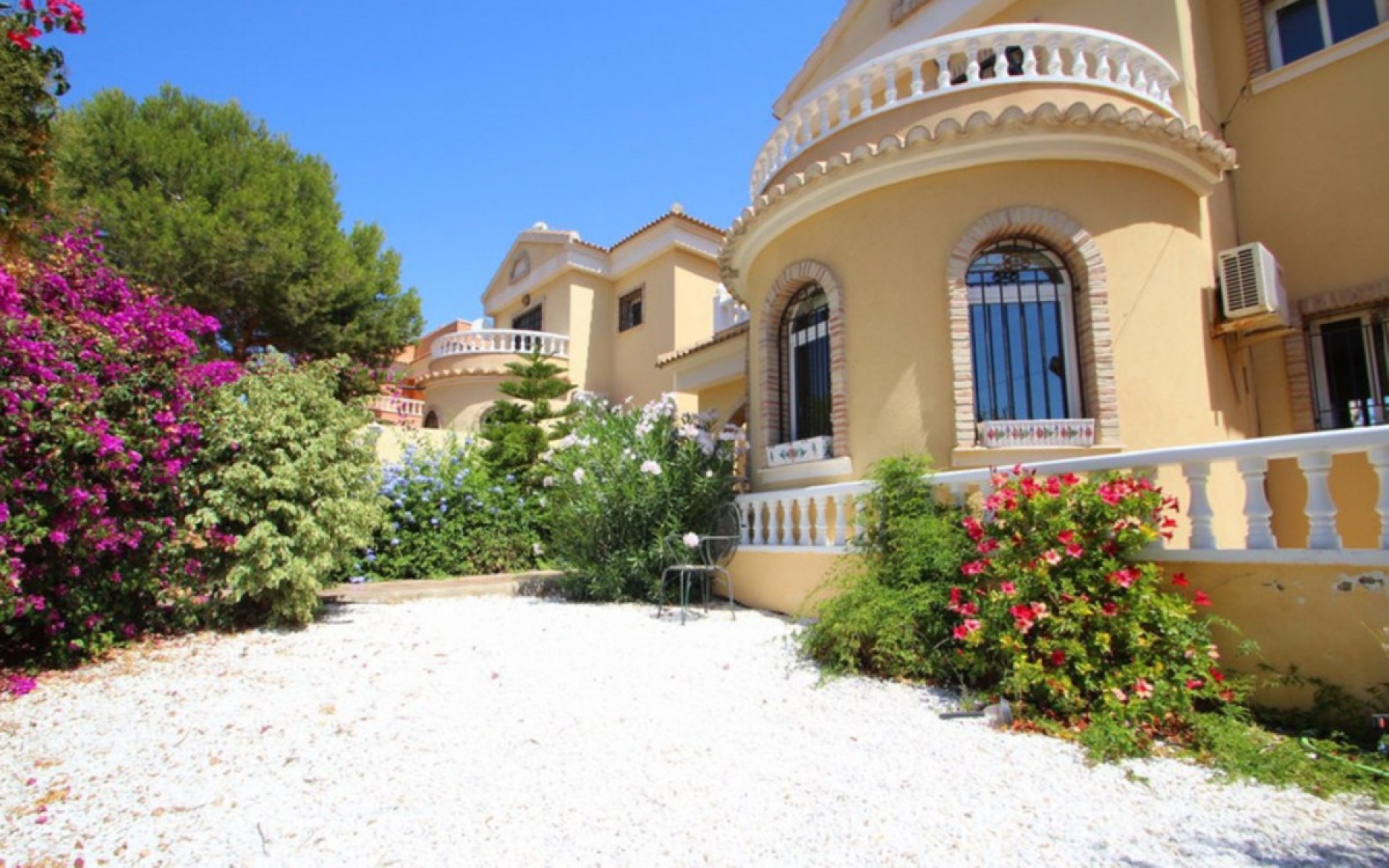 A Vendre - Villa - Villamartin