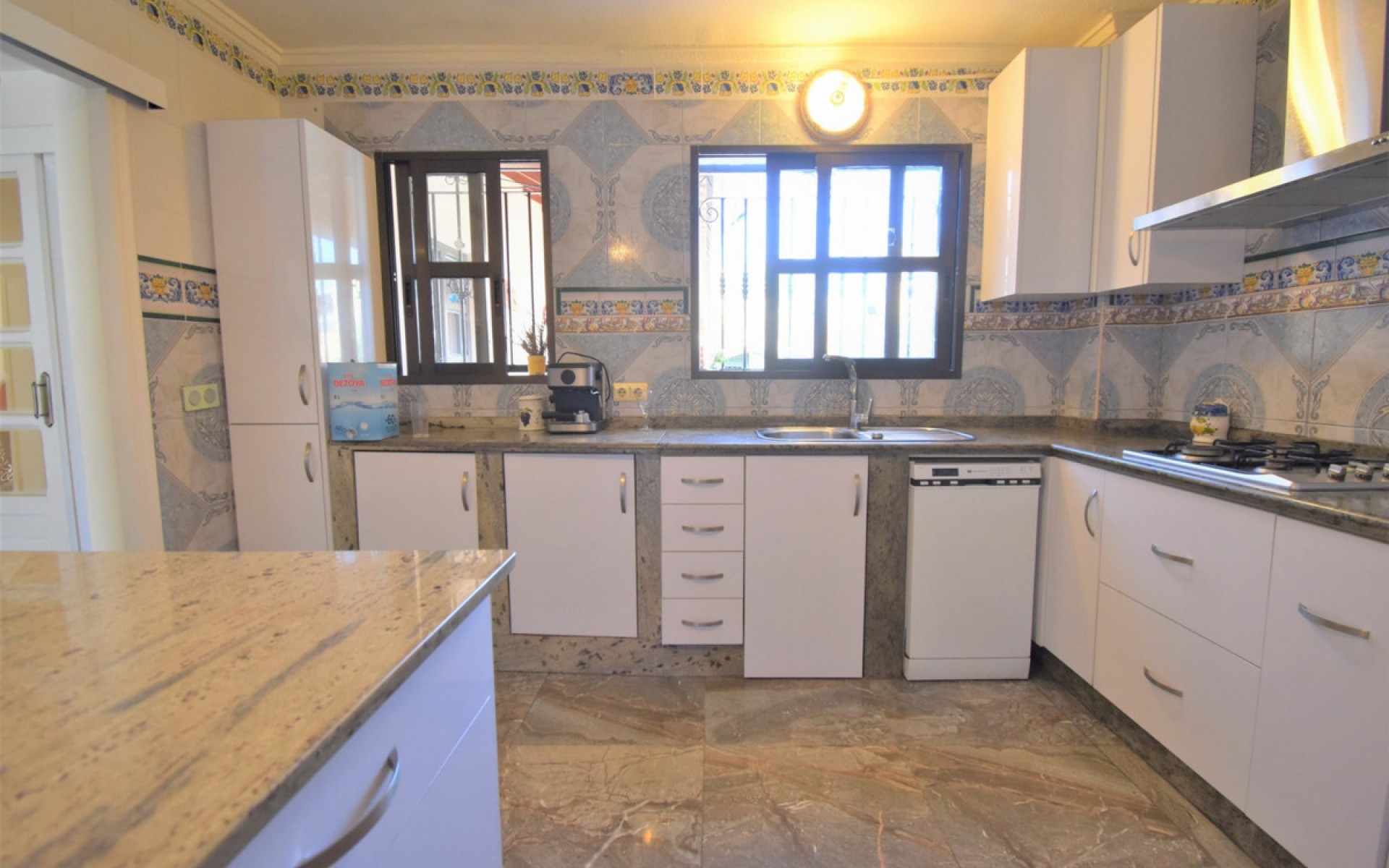 A Vendre - Villa - Villamartin