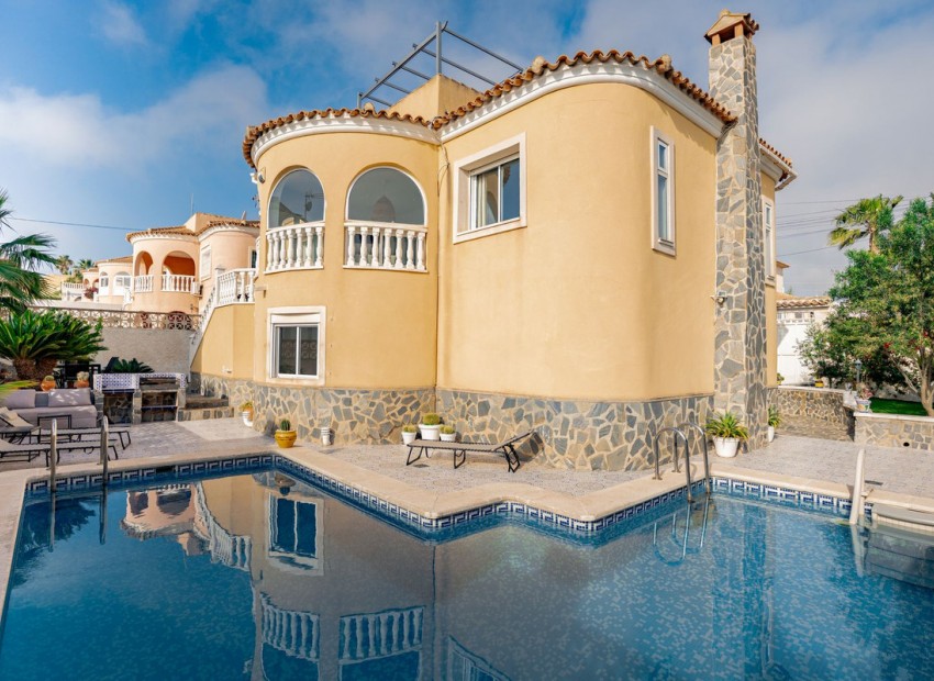 A Vendre - Villa - Villamartin