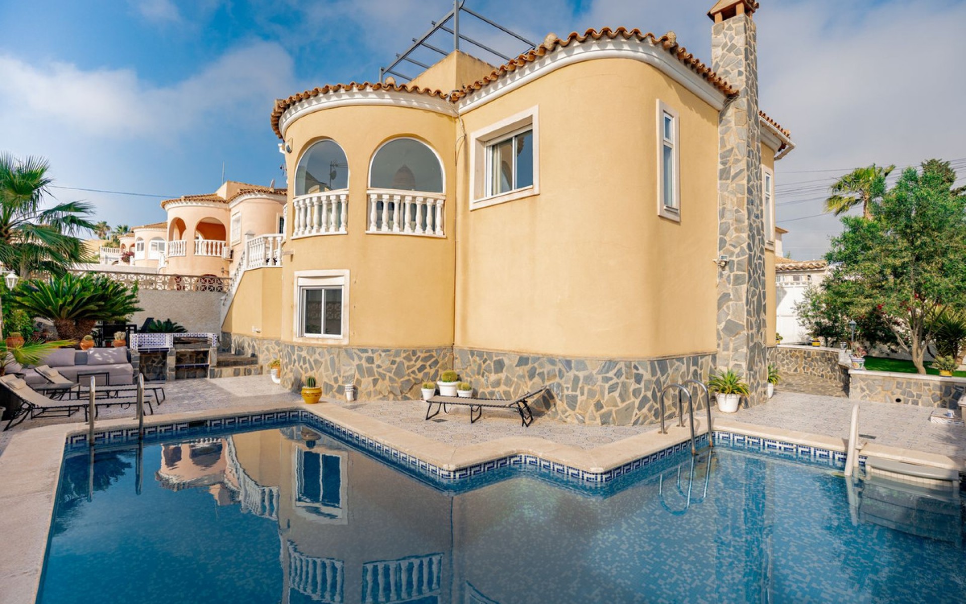 A Vendre - Villa - Villamartin