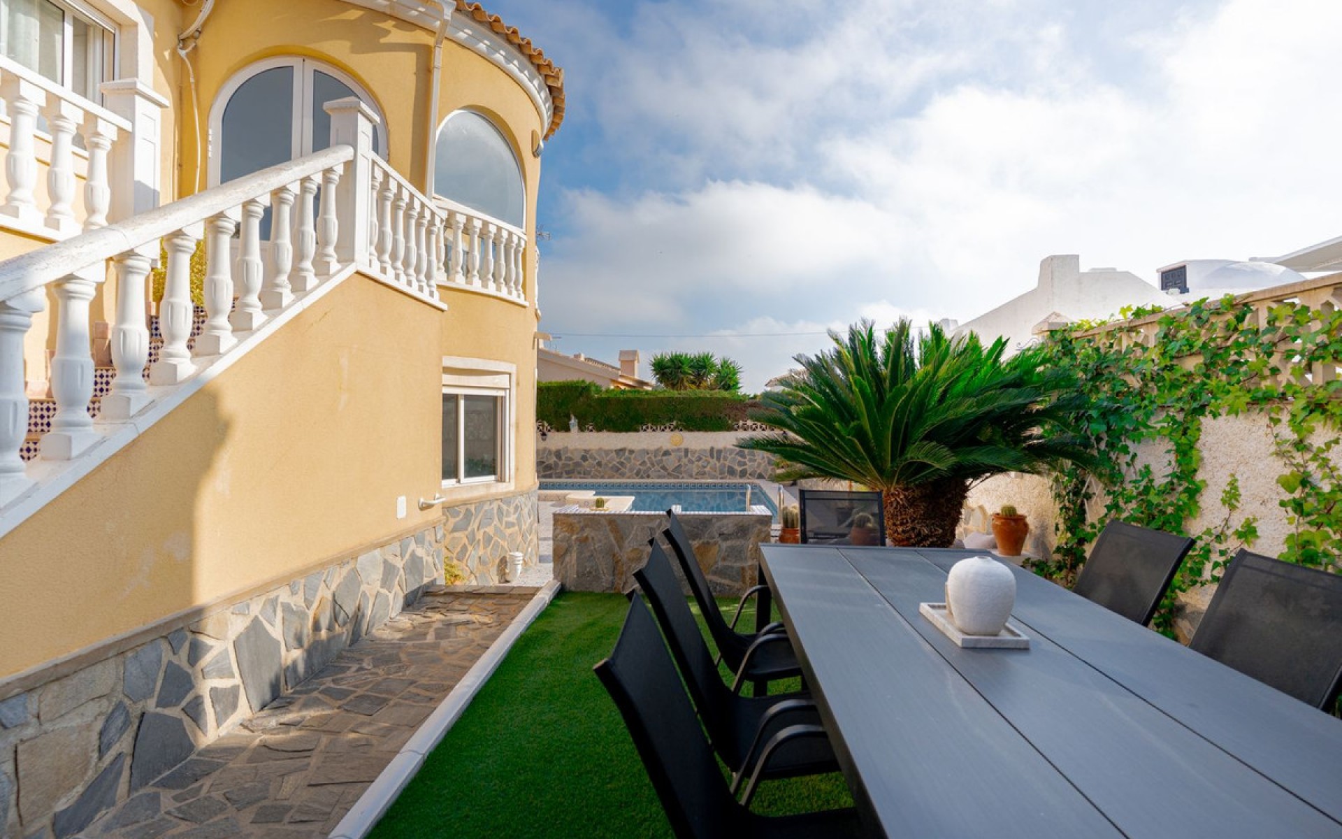 A Vendre - Villa - Villamartin