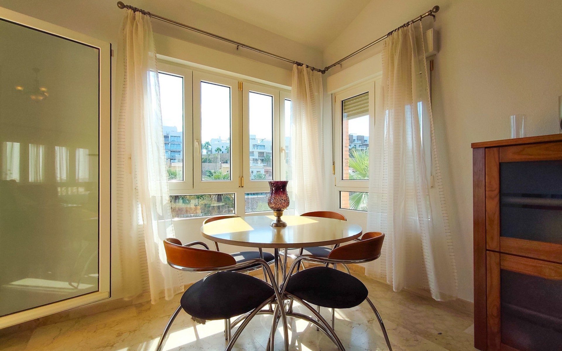 A Vendre - Villa - Villamartin