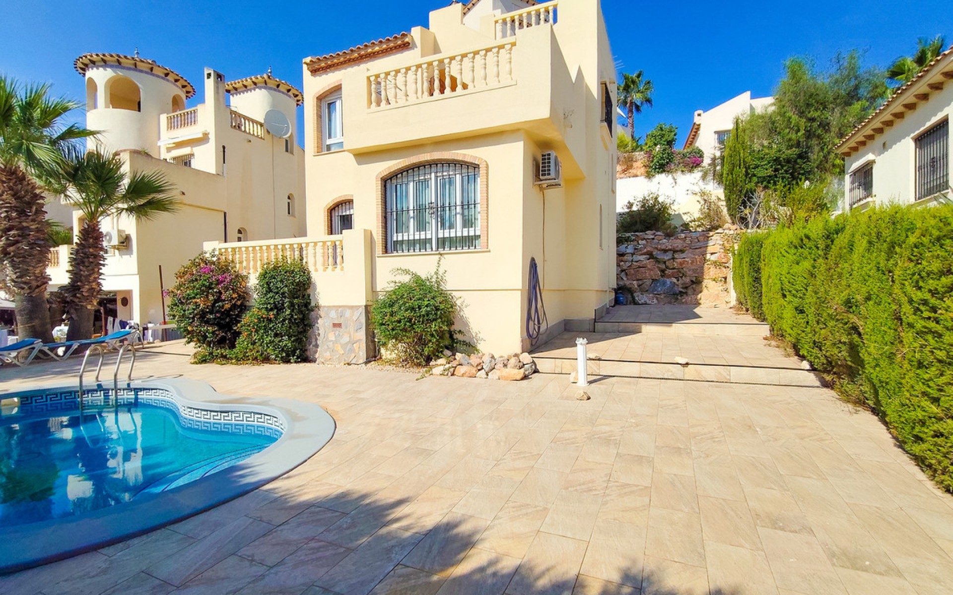 A Vendre - Villa - Villamartin