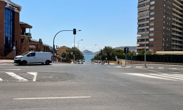 Apartment - Resale - Alicante - Alicante Centro