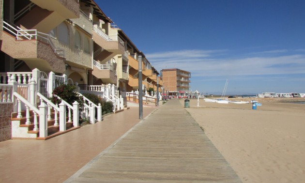 Apartment - Resale - La Mata - La Mata