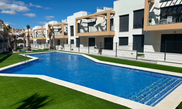 Apartment - Resale - Orihuela - Villamartin
