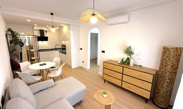 Apartment - Resale - Torrevieja - CSPX-85496