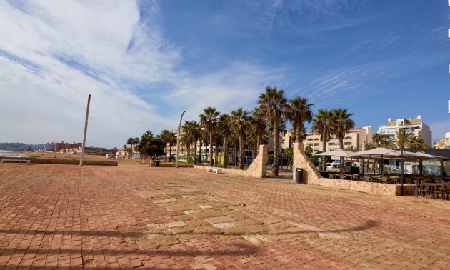 Apartment - Resale - Torrevieja - La Mata