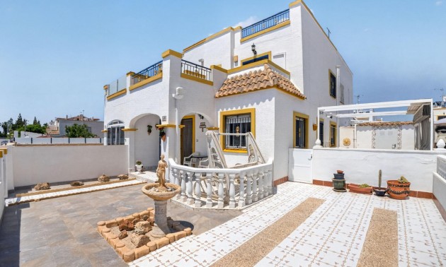 Apartment - Resale - Torrevieja - La Siesta