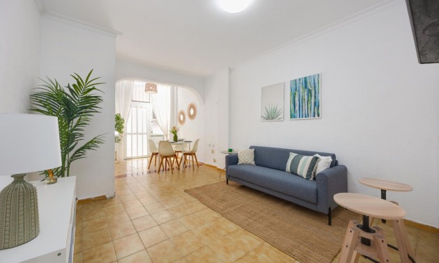 Apartment - Resale - Torrevieja - Playa del Cura