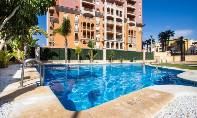 Apartment - Resale - Torrevieja - Torrevieja Centro