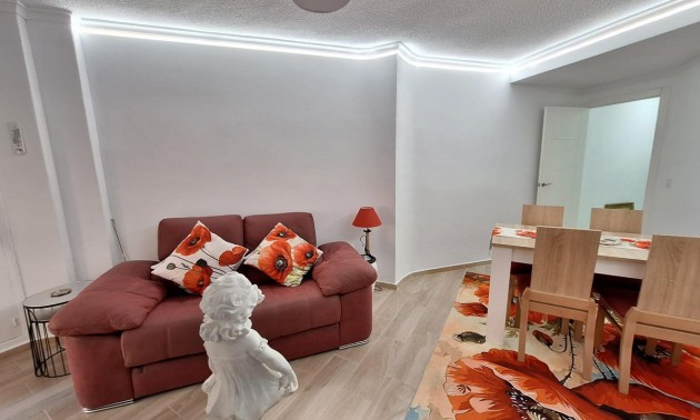 Apartment - Resale - Torrevieja - Torrevieja Centro