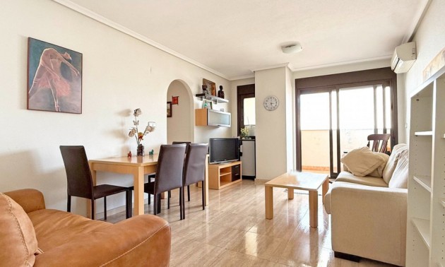Apartment - Resale - Torrevieja - Torrevieja Centro