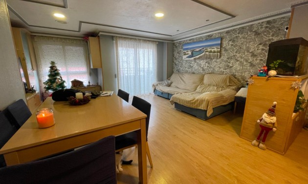 Apartment - Resale - Torrevieja - Torrevieja Centro