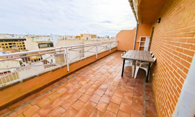 Apartment - Resale - Torrevieja - Torrevieja Centro