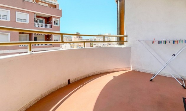 Apartment - Resale - Torrevieja - Torrevieja Centro