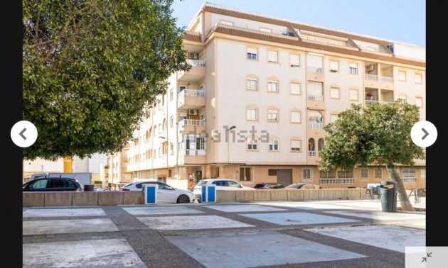 Apartment - Resale - Torrevieja - Torrevieja Centro