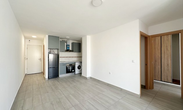 Apartment - Resale - Torrevieja - Torrevieja Centro