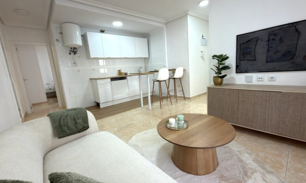 Apartment - Resale - Torrevieja - Torrevieja Centro
