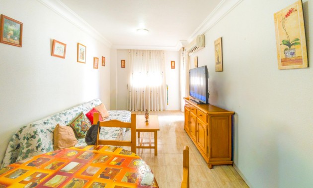 Apartment - Resale - Torrevieja - Torrevieja Centro