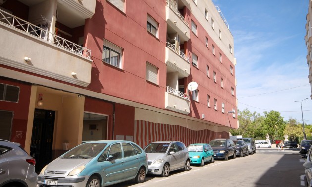 Apartment - Resale - Torrevieja - Torrevieja