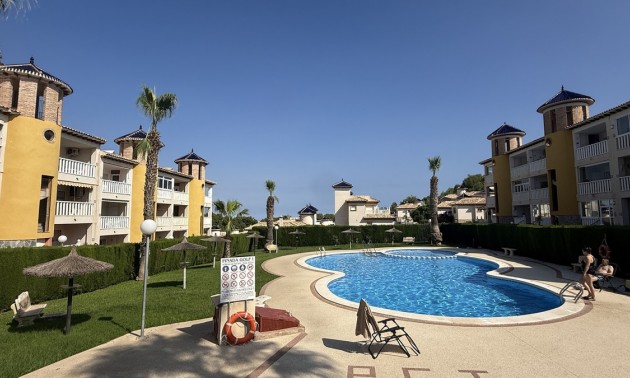 Apartment - Resale - Villamartin - Villamartin