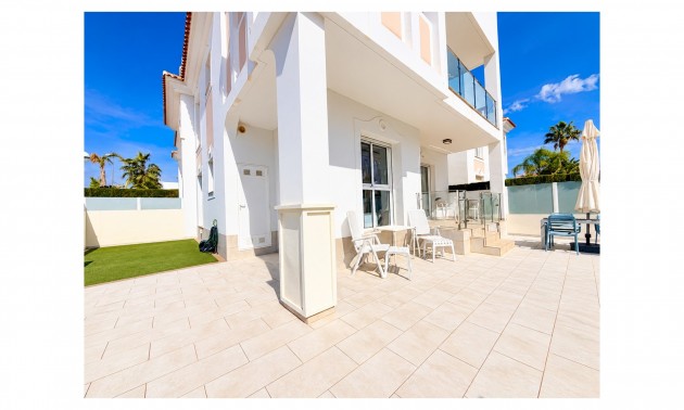 Apartment - zum Verkauf - Ciudad Quesada - Doña Pepa