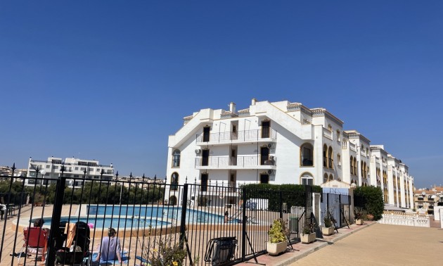 Apartment - zum Verkauf - La Zenia - La Zenia