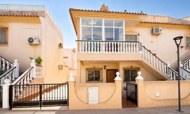 Apartment - zum Verkauf - La Zenia - La Zenia