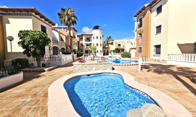 Apartment - zum Verkauf - Los Alcazares - Los Alcazares Centro