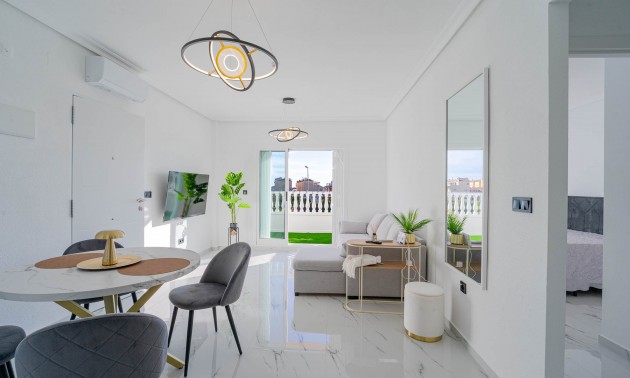 Apartment - zum Verkauf - Orihuela Costa - Playa Flamenca