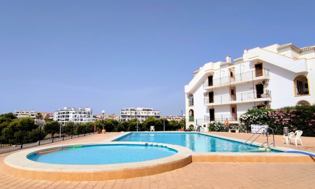 Apartment - zum Verkauf - Orihuela - La Zenia