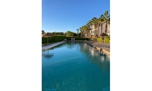 Apartment - zum Verkauf - Orihuela - Las Colinas Golf Resort