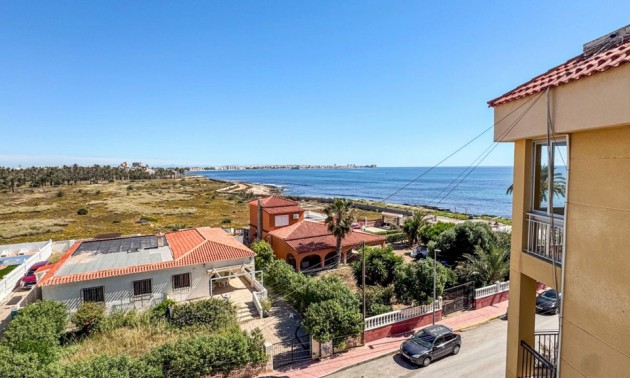 Apartment - zum Verkauf - Orihuela - Punta Prima