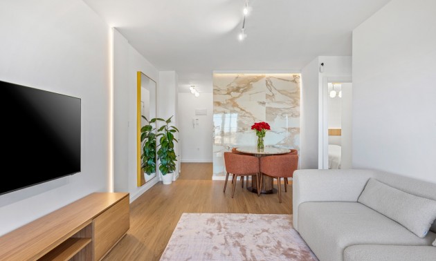 Apartment - zum Verkauf - Orihuela - Punta Prima