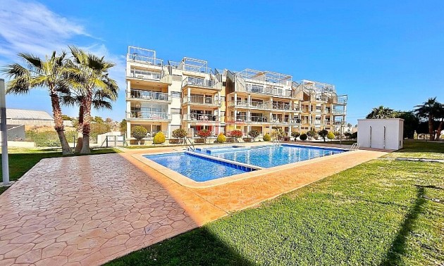 Apartment - zum Verkauf - Orihuela - Villamartin