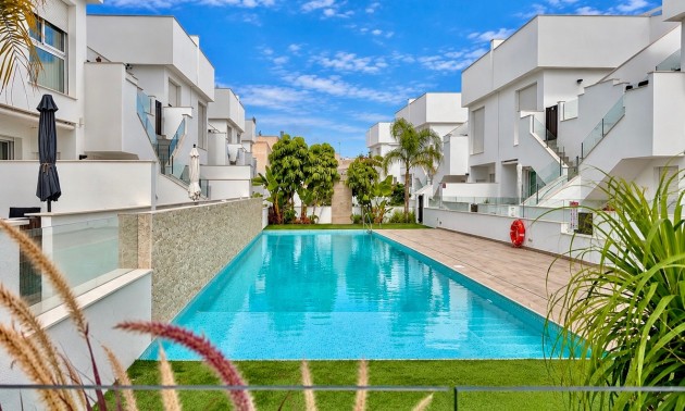 Apartment - zum Verkauf - Pilar de la Horadada - Pilar de la Horadada Centro