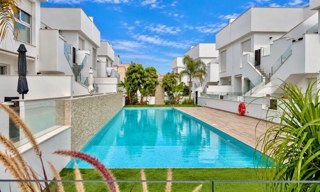 Apartment - zum Verkauf - Pilar de la Horadada - Pilar de la Horadada Centro